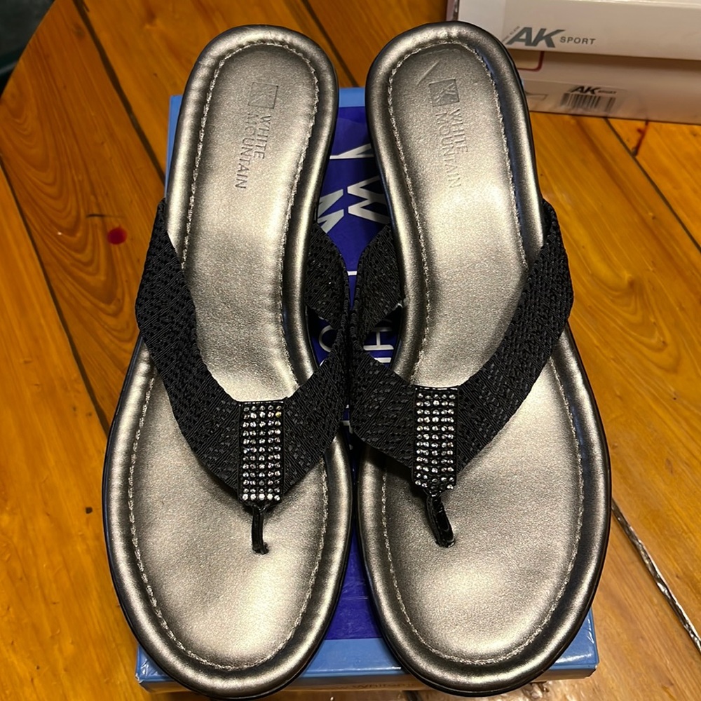 White Mountain (Razor), Black, Size 10M